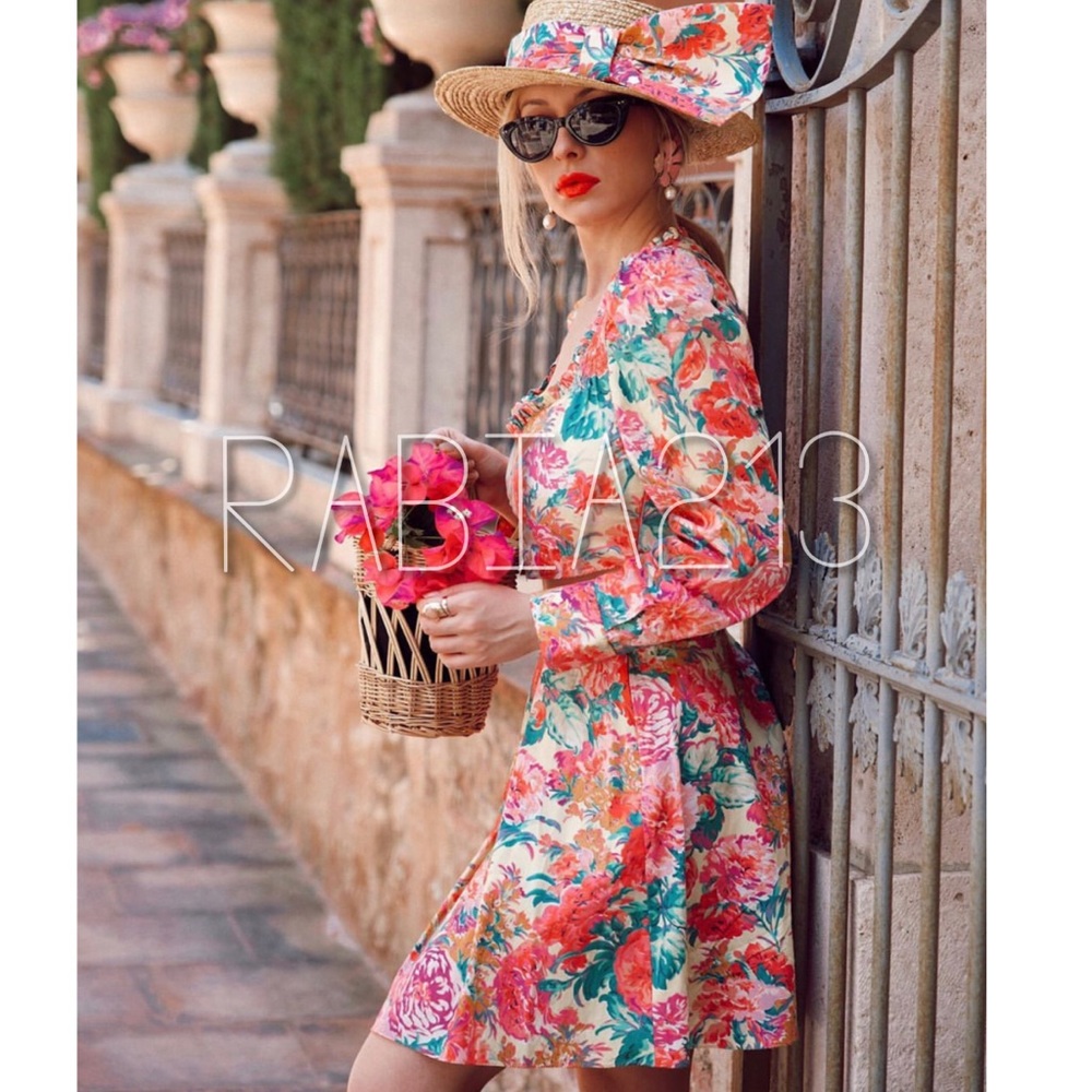 LAST 1! FLORAL PRINT MINI SKIRT - Picture 3 of 14